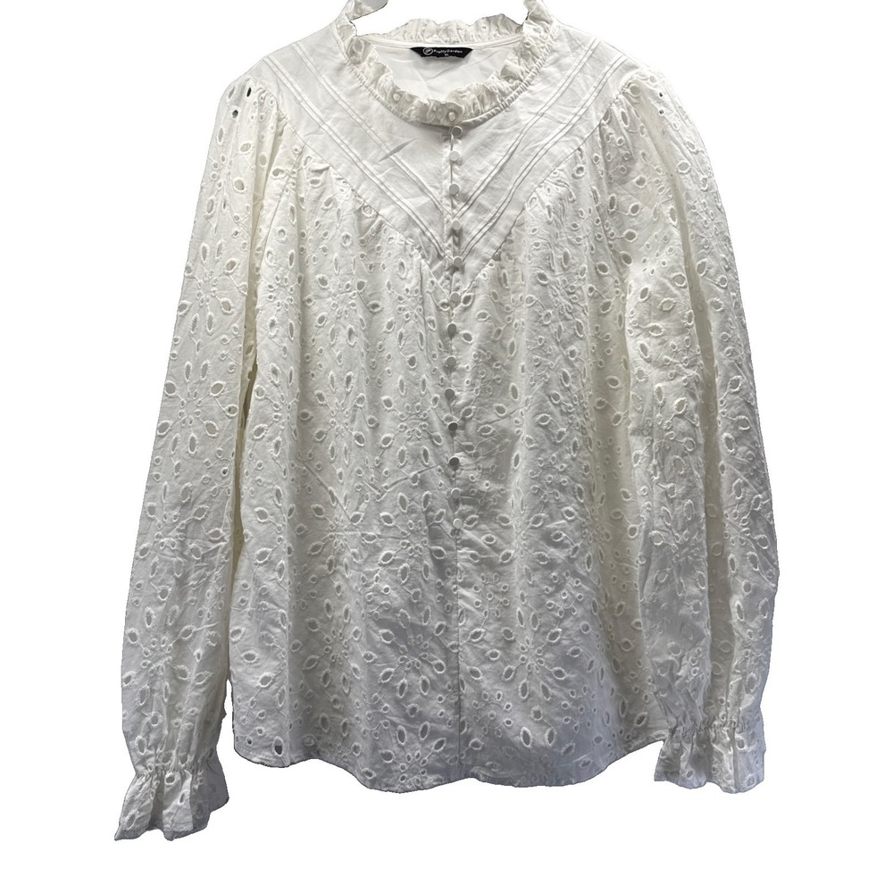 Pretty Garden Women's Top Blouse Sz XL White Buttons Eyelet Long Sleeves Modest